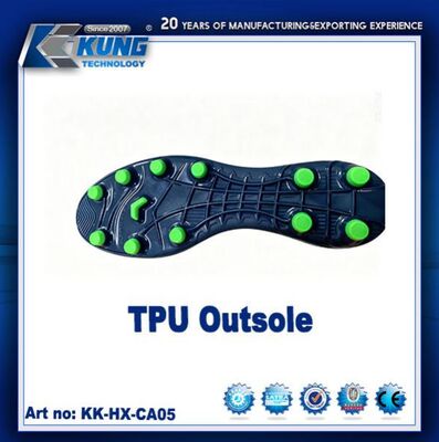 Suole da calcio TPU ad alta resistenza con sistema di presa multi-stud e struttura leggera per partite professionali e allenamento.