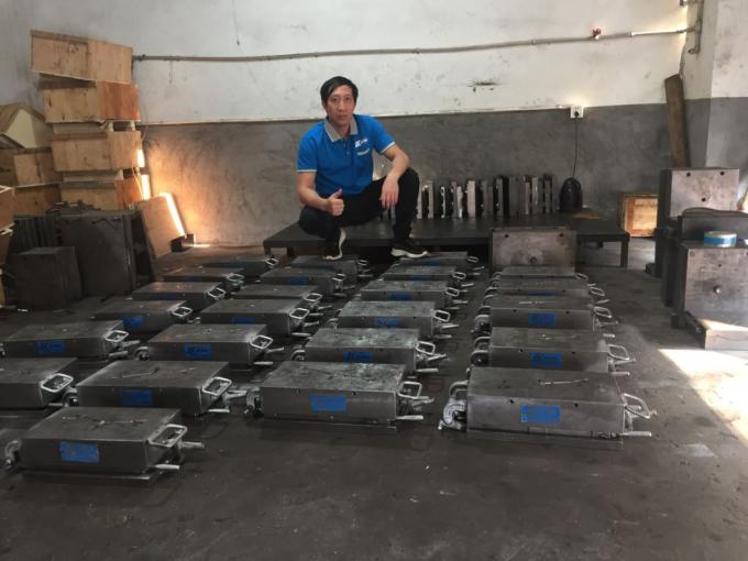 6 scarpa rotatoria Outsole della macchina a iniezione di singolo colore TPU delle stazioni sola che fa macchina